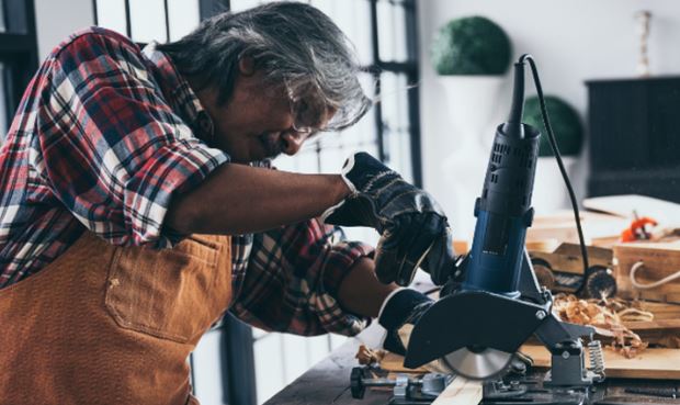 Carpenter with Small Business Insurance in Holgate, Ohio